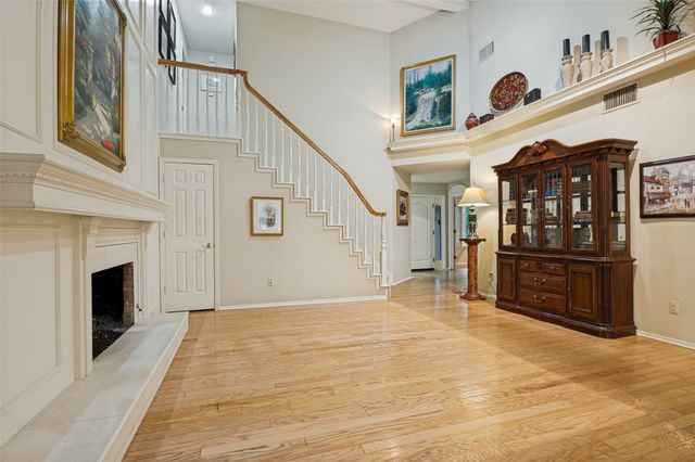 1411 Clubview Court, Arlington, TX 76013