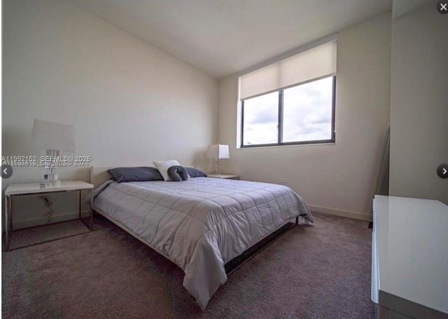 999 SW 1st Ave 2105, Miami, FL 33130