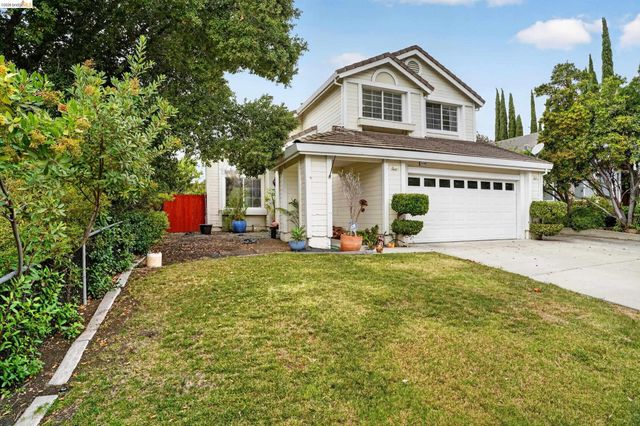 4148 Meadow Lake St, Antioch, CA 94531