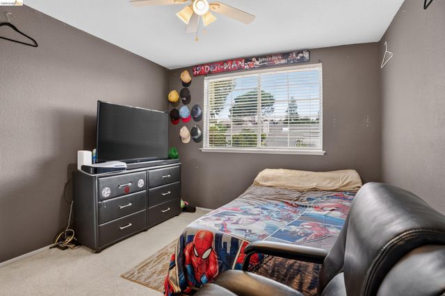 4148 Meadow Lake St, Antioch, CA 94531