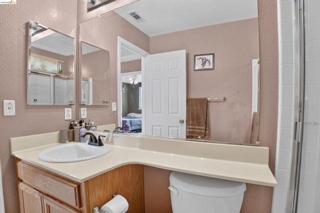 4148 Meadow Lake St, Antioch, CA 94531