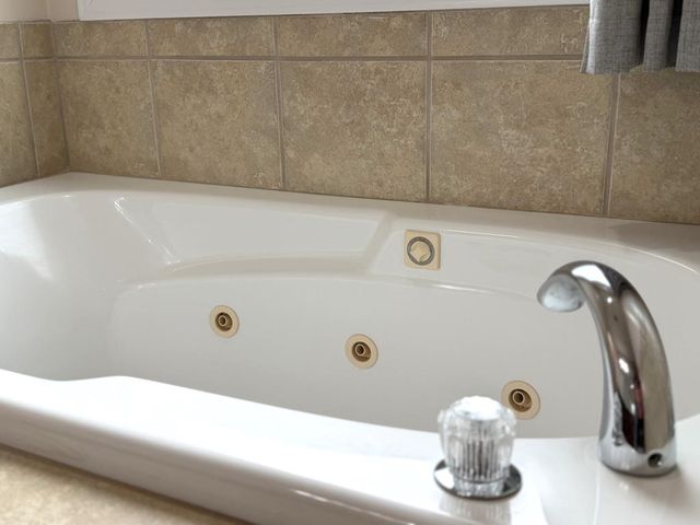 59 Lee Road 2123, Phenix City, AL 36867