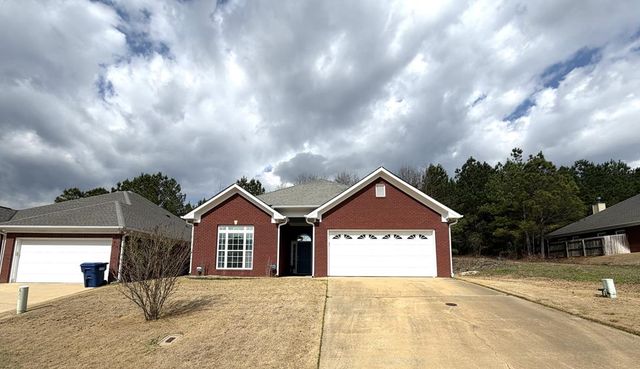 59 Lee Road 2123, Phenix City, AL 36867