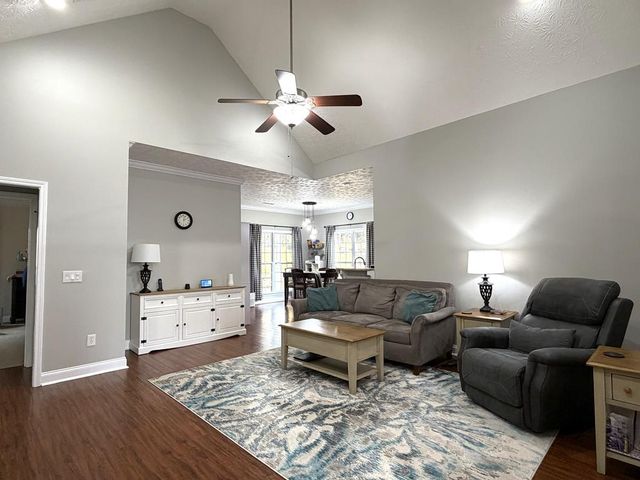 59 Lee Road 2123, Phenix City, AL 36867