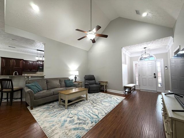 59 Lee Road 2123, Phenix City, AL 36867