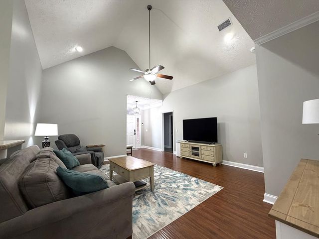 59 Lee Road 2123, Phenix City, AL 36867