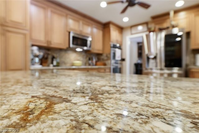 221 Rosemary Lane, Las Vegas, NV 89107