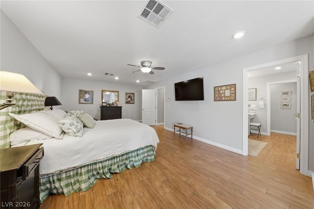 221 Rosemary Lane, Las Vegas, NV 89107