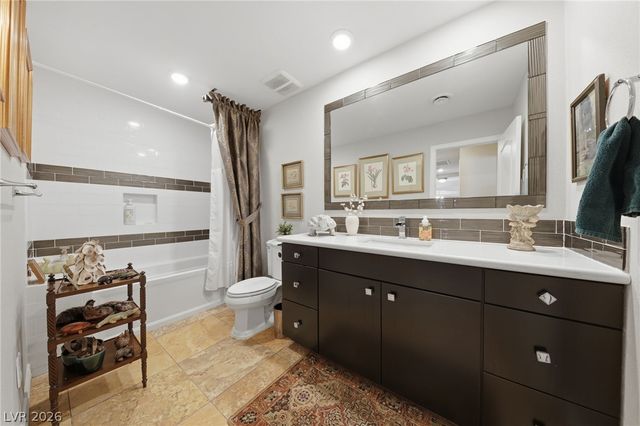 221 Rosemary Lane, Las Vegas, NV 89107