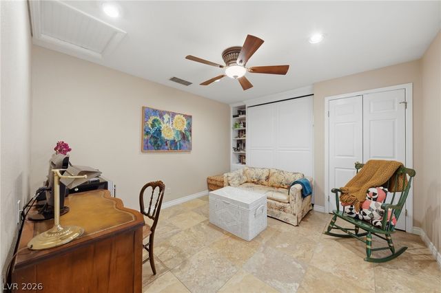 221 Rosemary Lane, Las Vegas, NV 89107