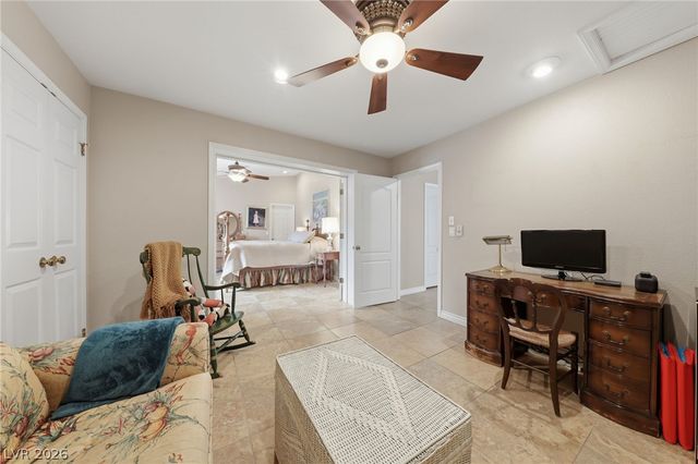 221 Rosemary Lane, Las Vegas, NV 89107