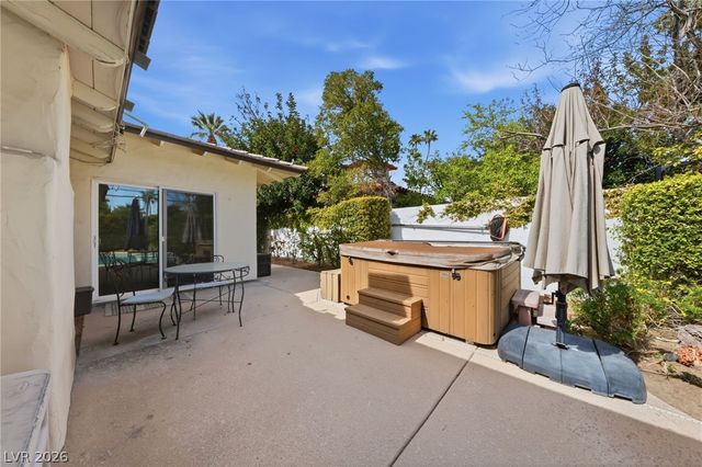 221 Rosemary Lane, Las Vegas, NV 89107