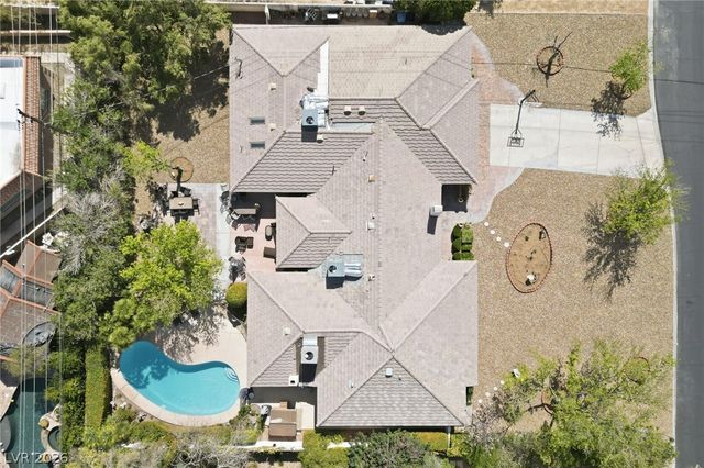 221 Rosemary Lane, Las Vegas, NV 89107