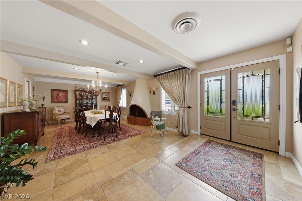 221 Rosemary Lane, Las Vegas, NV 89107