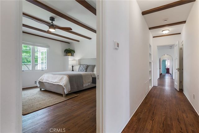 1981 Rangeview Drive, Glendale, CA 91201