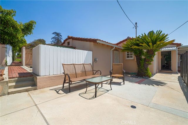 1981 Rangeview Drive, Glendale, CA 91201