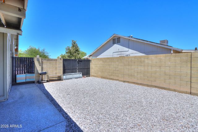 7953 W SAHUARO Drive, Peoria, AZ 85345