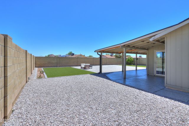 7953 W SAHUARO Drive, Peoria, AZ 85345