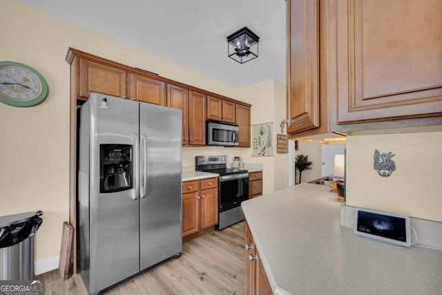 1071 Brookshire Court, Bogart, GA 30622