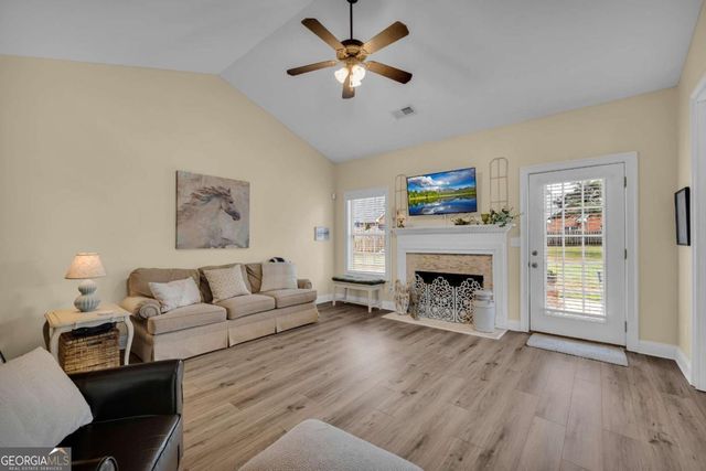 1071 Brookshire Court, Bogart, GA 30622