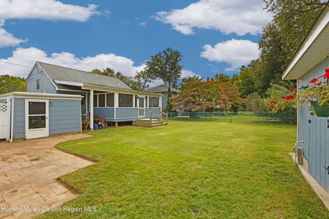 2 Stevens Court, Saugerties, NY 12477