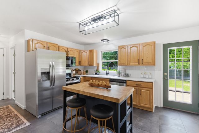 57278 Hamilton Drive, Mattawan, MI 49071