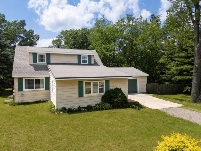 57278 Hamilton Drive, Mattawan, MI 49071