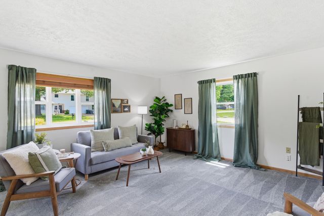57278 Hamilton Drive, Mattawan, MI 49071