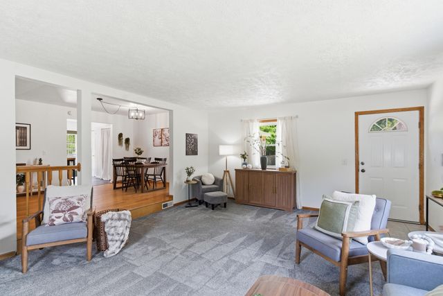 57278 Hamilton Drive, Mattawan, MI 49071