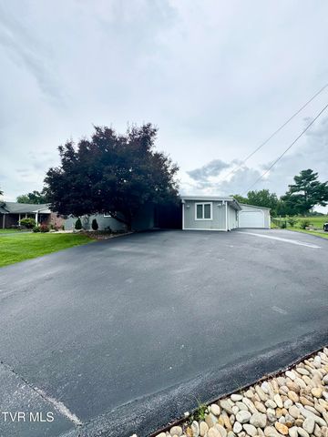 1704 Fairway Drive, Johnson City, TN 37601