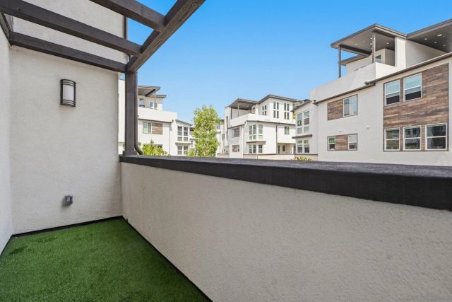 2863 Avella Circle, San Diego, CA 92108
