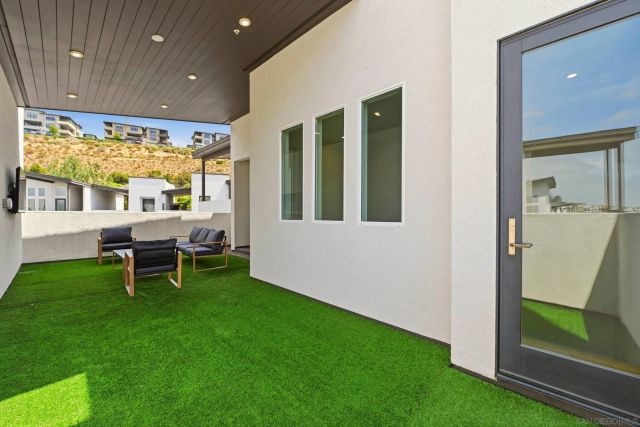 2863 Avella Circle, San Diego, CA 92108