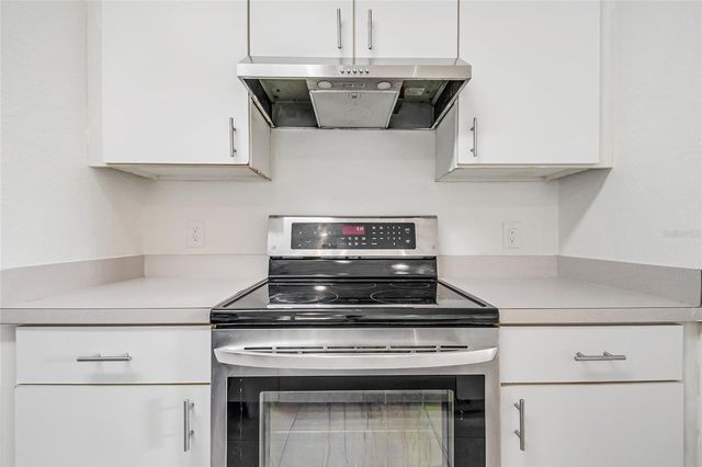 712 VIRGINIA AVENUE, Auburndale, FL 33823
