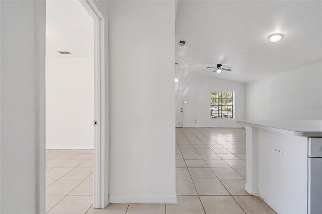 712 VIRGINIA AVENUE, Auburndale, FL 33823