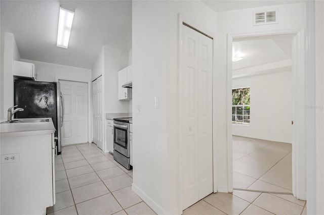 712 VIRGINIA AVENUE, Auburndale, FL 33823