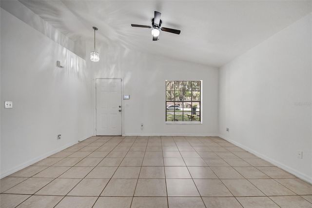712 VIRGINIA AVENUE, Auburndale, FL 33823