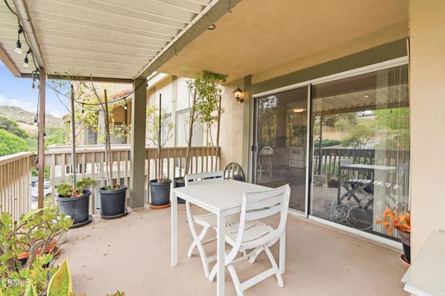 254 Sequoia Court 33, Thousand Oaks, CA 91360