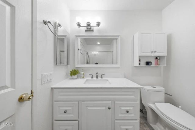 254 Sequoia Court 33, Thousand Oaks, CA 91360