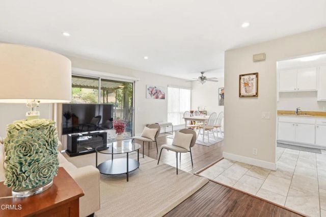 254 Sequoia Court 33, Thousand Oaks, CA 91360