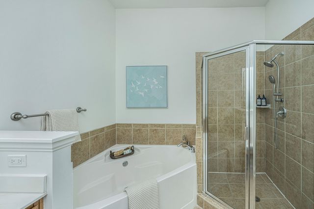 200 River Landing Drive 307 F, Charleston, SC 29492