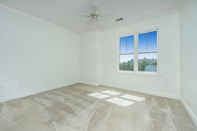 200 River Landing Drive 307 F, Charleston, SC 29492