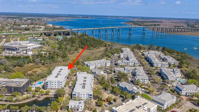 200 River Landing Drive 307 F, Charleston, SC 29492