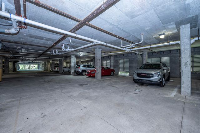 200 River Landing Drive 307 F, Charleston, SC 29492