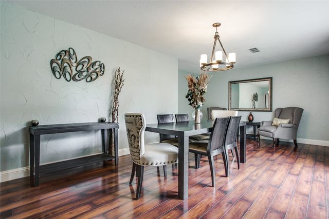 2906 Sharpview Lane, Dallas, TX 75228