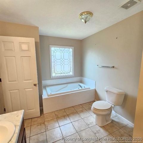 6805 Jacobs Creek Circle, Fayetteville, NC 28306