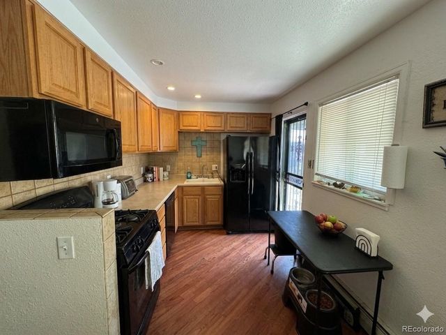2500 S Hooker Street, Denver, CO 80219