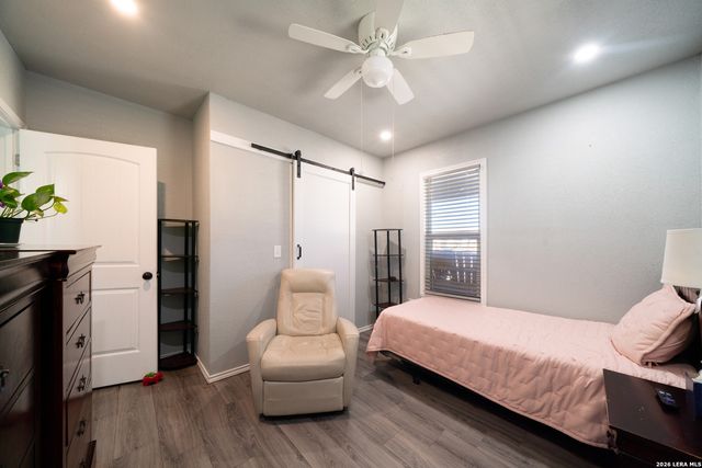 318 Pruitt Ave, San Antonio, TX 78204