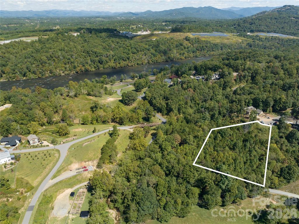 68 Sweet Fern Parkway, Asheville, NC 28804