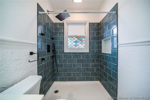 34 Louise Street, Jeffersonville, IN 47130