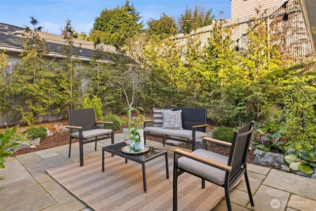 4806 1st Avenue NW, Seattle, WA 98107